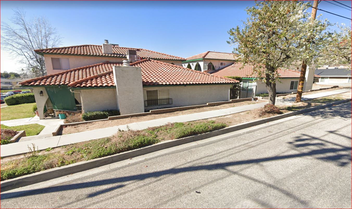 1394 Yucca Dr